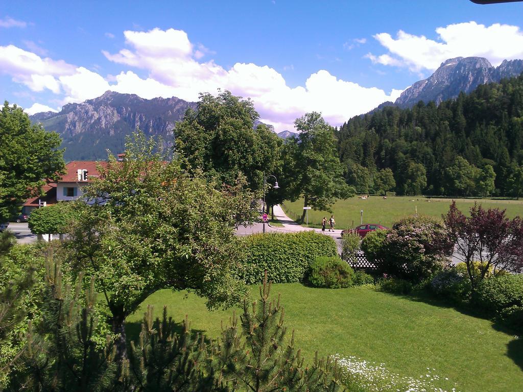 Hotel Kleiner Koenig Швангау Экстерьер фото