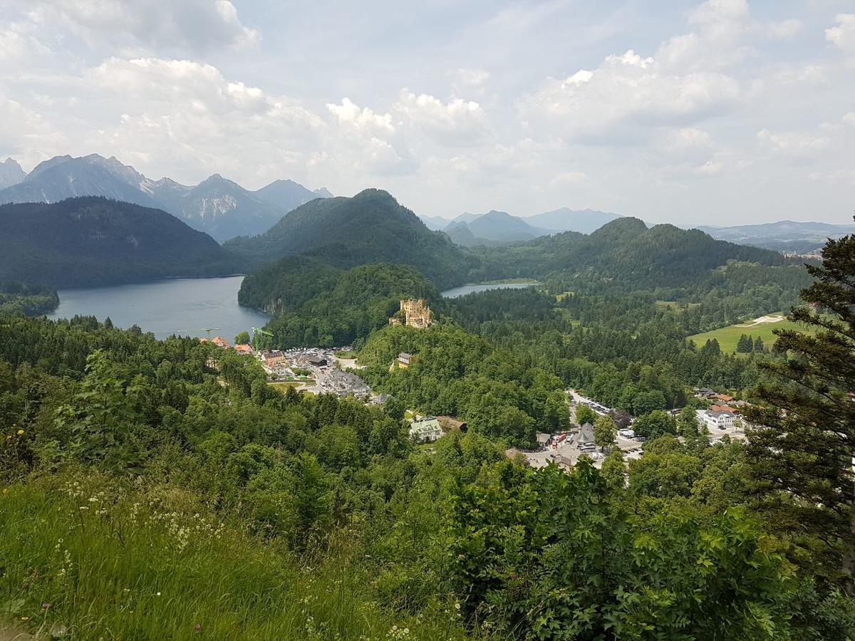 Hotel Kleiner Koenig Швангау Экстерьер фото